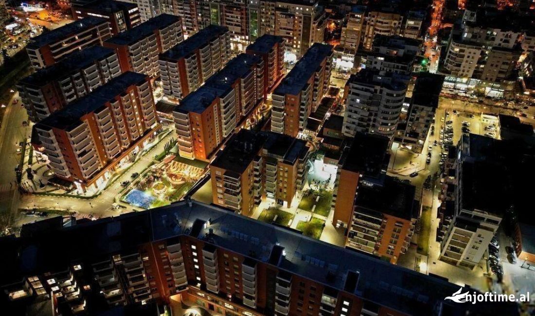 ✨Dyqan per Shitje 67m2 ,tek Kompleksi Delijorgji