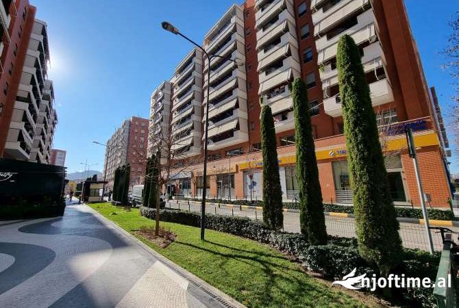 Business Property in Sale 4+1 in Tirana - 35,000 Euro