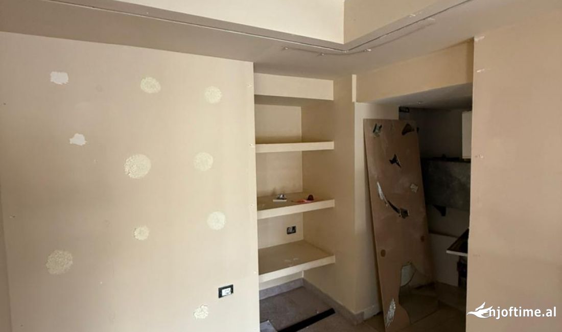 ✨Ambient Biznesi per Shitje,tek Shallvaret🏢 