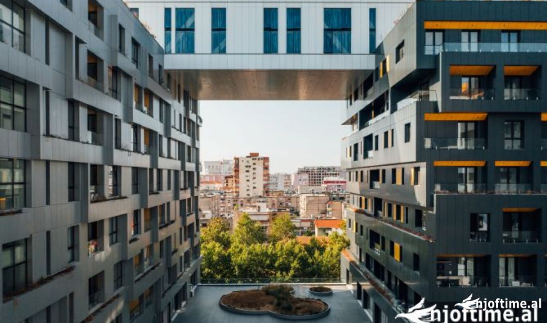 ✨Shitet Ambient Biznesi -115 m2,tek Kompleksi Square 21