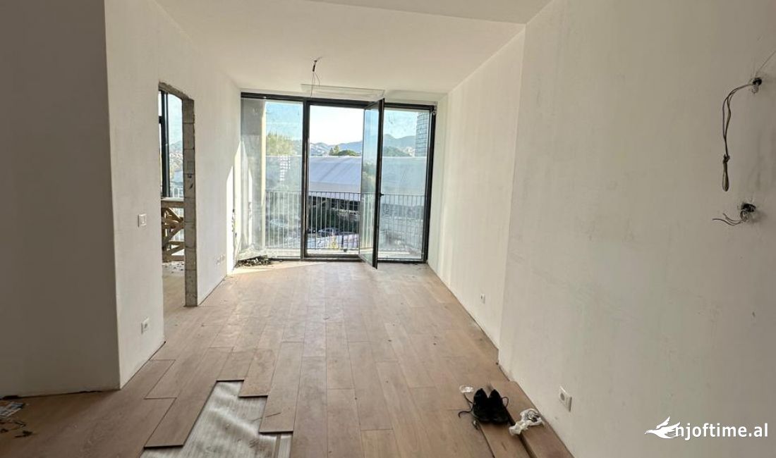 📢Jepet Ambient biznesi me qira te Residenca Lake View, Sip: 62 m2🔑