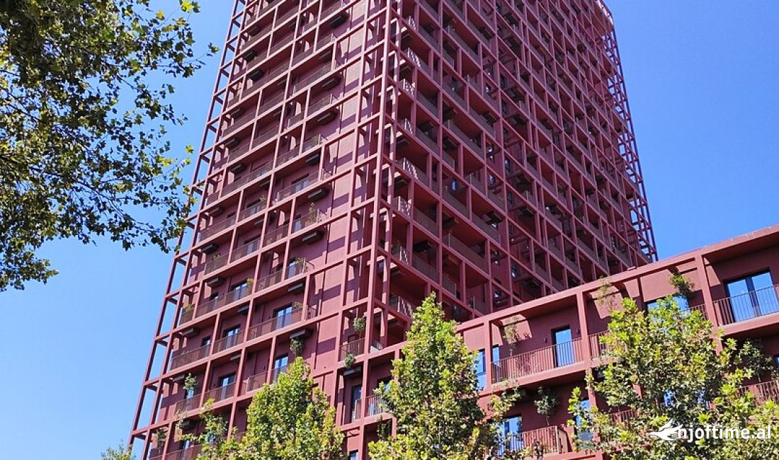 ✨Shitet Ambient Komercial -104m2 , tek Garden Building, - Rruga e Kavajes *-