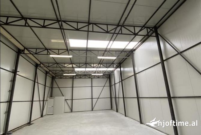 📢Jepet Kapanon me Qira në Sauk me Sip: 200 m² 🔑