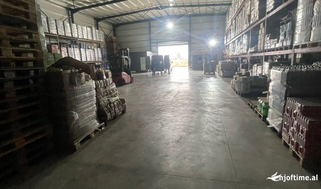 📣Jepet Kapanon me Qira ne Kamez me Sip: 500 m2🔑