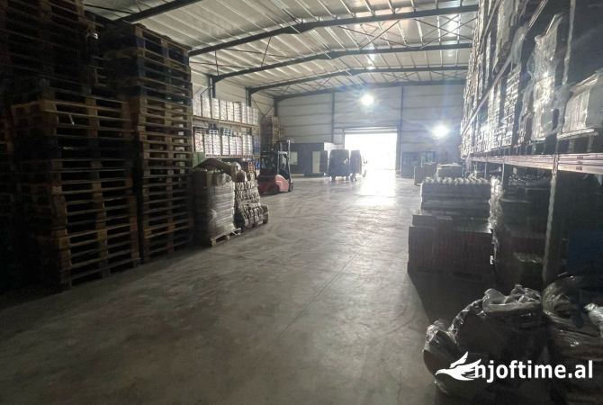 📣Jepet Kapanon me Qira ne Kamez me Sip: 500 m2🔑