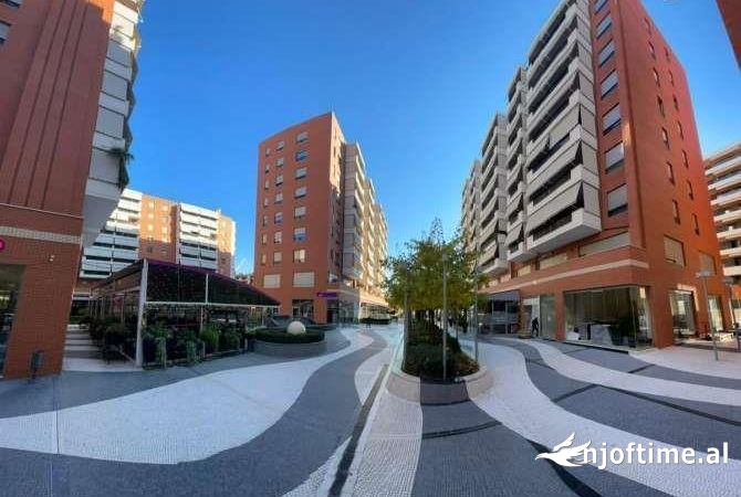 Business Property in Sale 1+1 in Tirana - 220,000 Euro