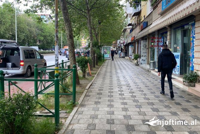 Business Property in Sale 1+1 in Tirana - 255,000 Euro