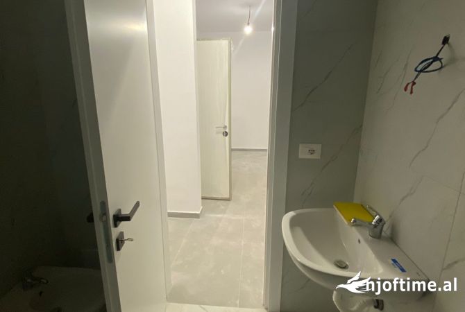 📣Jepet Apartament 1+1 me Qira per Zyra te Fusha e Aviacionit🔑