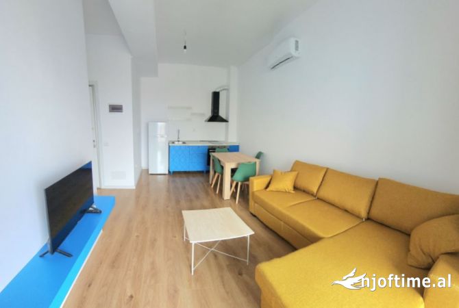 Shtepi me qera Apartament ne Tirane, 1+1, Mobilimi E mobiluar, Pagesa 400  Euro.