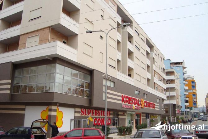 Ambient biznesi ne shitje 1+1 ne Tirane - 505,000 Euro