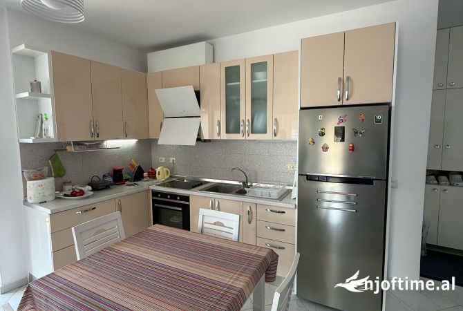 Shtepi ne shitje Apartament ne Lezhe, 2+1, Mobilimi E mobiluar, Pagesa 182,000  Euro.