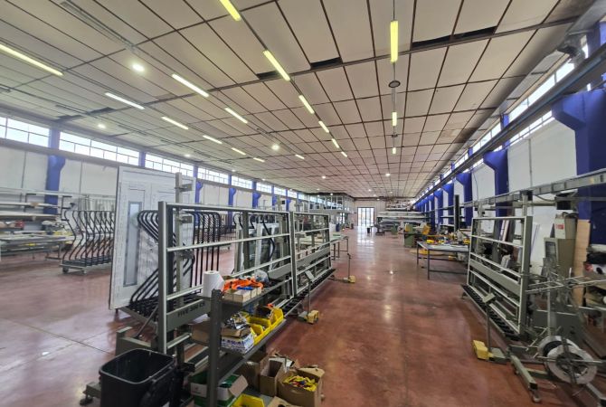 Ambient biznesi ne shitje 4+1 ne Shkoder - 950,000 Euro