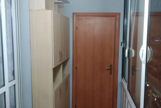 Shtepi me qera Apartament ne Tirane, 2+1, Mobilimi E mobiluar, Pagesa 450  Euro.