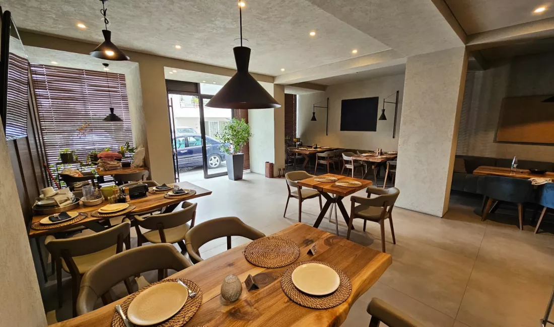 🍽️Jepet me Qira Restorant, Afer Kodres se Diellit,Tirane!