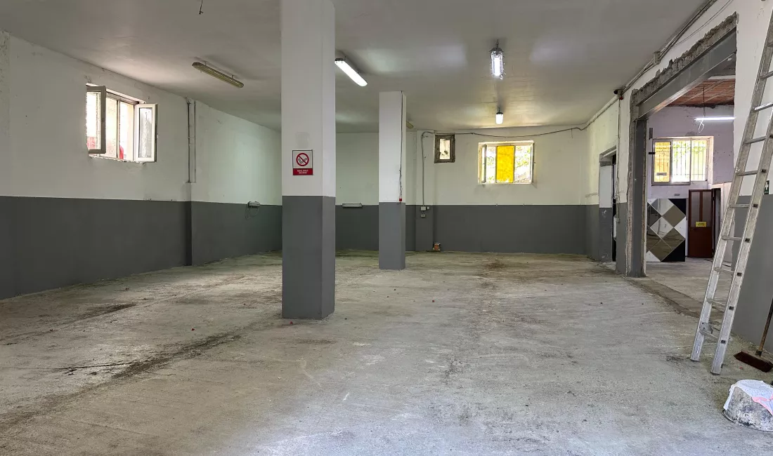 ⚜️ Jepet me Qira Magazine te Rruga Siri Kodra, Tirane!