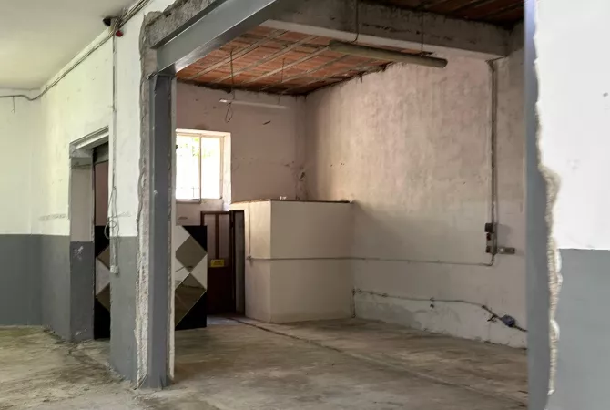 ⚜️ Jepet me Qira Magazine te Rruga Siri Kodra, Tirane!