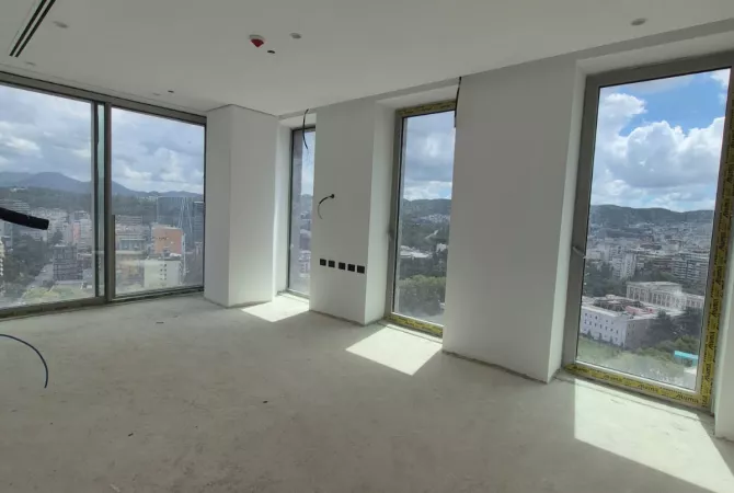 Business Property for Rent 3+1 in Tirana - 3,000 Euro