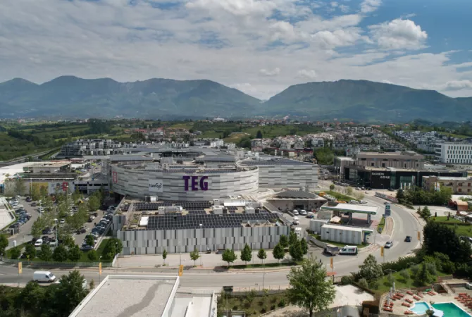 Business Property for Rent 1+1 in Tirana - 30,330 Euro