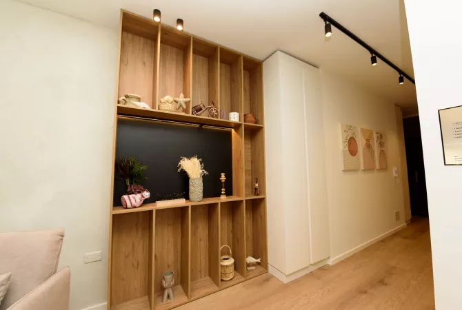 Shtepi ne shitje Apartament ne Vlore, 2+1, Mobilimi E mobiluar, Pagesa 365,000  Euro.