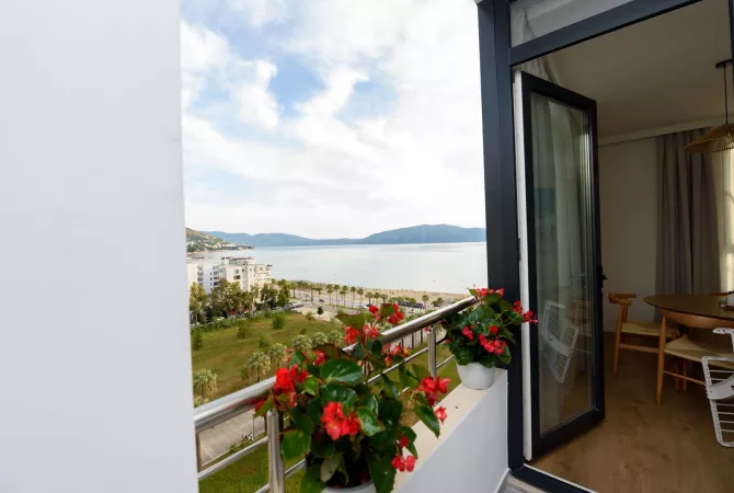 Shtepi ne shitje Apartament ne Vlore, 2+1, Mobilimi E mobiluar, Pagesa 365,000  Euro.