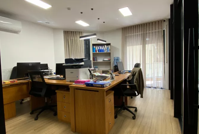 Business Property for Rent 3+1 in Tirana - 4,600 Euro