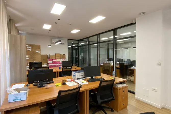 Business Property for Rent 3+1 in Tirana - 4,600 Euro