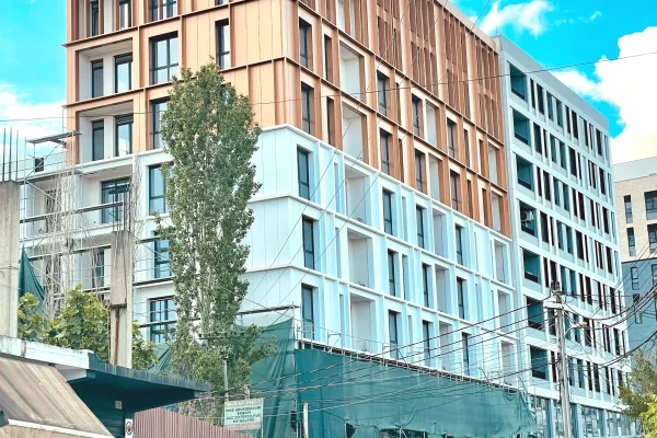 Shtepi ne shitje Apartament ne Tirane, 2+1, Mobilimi Bosh, pa mobiluar, Pagesa 212,200  Euro.