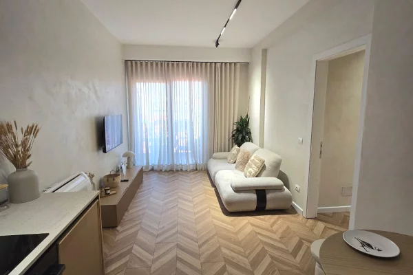 Shtepi ne shitje 1+1 ne Tirane - 220,000 Euro