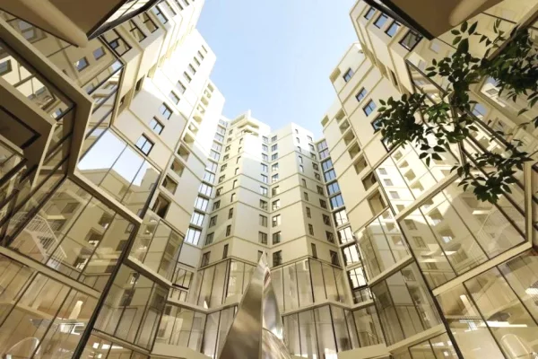 Shtepi ne shitje Apartament ne Tirane, 2+1, Mobilimi Bosh, pa mobiluar, Pagesa 155,000  Euro.