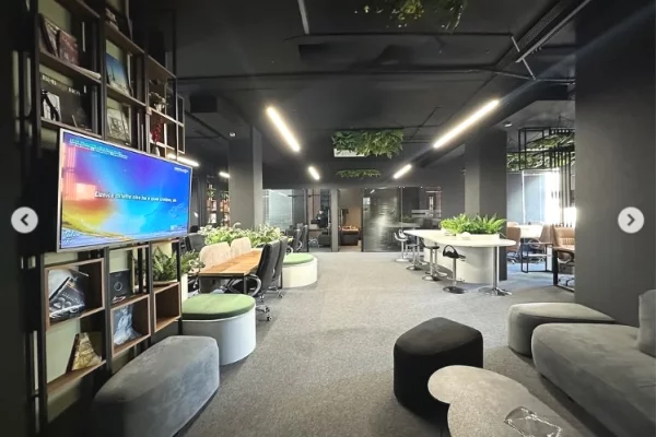 Business Property in Sale 3+1 in Tirana - 1,200,000 Euro