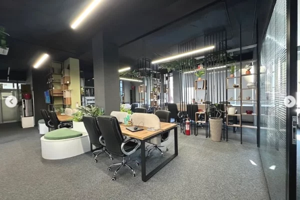 Business Property in Sale 3+1 in Tirana - 1,200,000 Euro