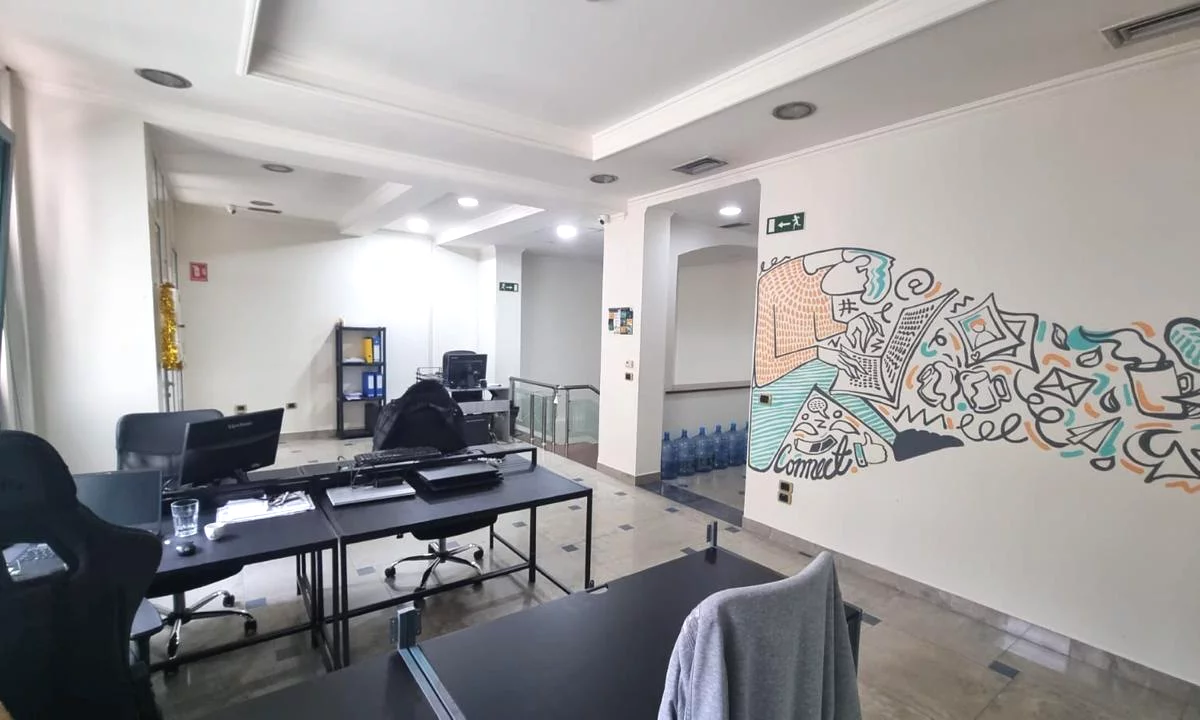 🏢Ambient Biznesi per Shitje te Sheshi Willson, ne Bllok!