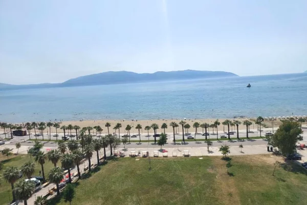 Shtepi ne shitje Apartament ne Vlore, 2+1, Mobilimi E mobiluar, Pagesa 310,000  Euro.