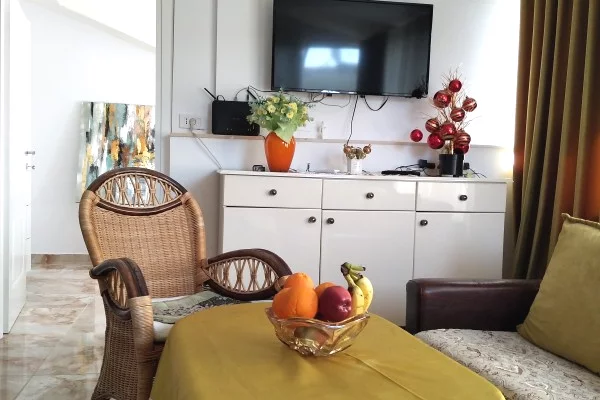 Shtepi ne shitje Duplex(shtepi me 2 kate) ne Durres, 3+1, Mobilimi E mobiluar, Pagesa 135,000  Euro.