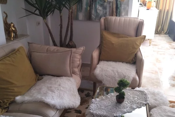 Shtepi ne shitje Duplex(shtepi me 2 kate) ne Durres, 3+1, Mobilimi E mobiluar, Pagesa 135,000  Euro.