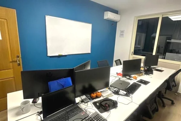 🏢Zyre me Qira te Kullat Binjake, Bulevardi Deshmoret e Kombit!