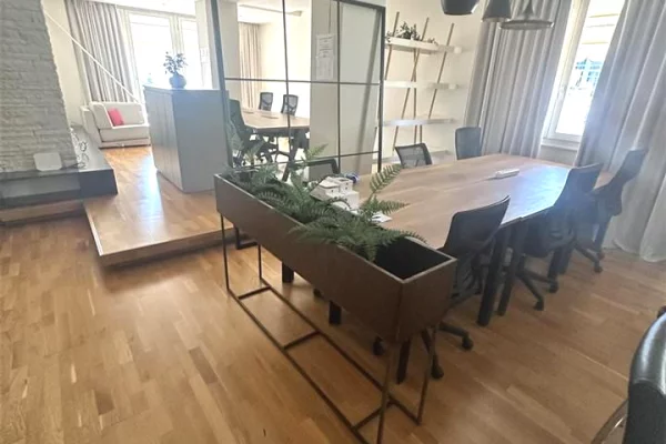 Business Property for Rent 3+1 in Tirana - 3,800 Euro