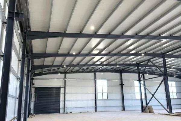 Business Property for Rent 4+1 in Tirana - 4,000 Euro