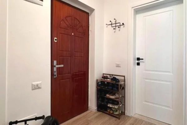 Shtepi ne shitje Apartament ne Tirane, 1+1, Mobilimi E mobiluar, Pagesa 15,000,000  Leke.