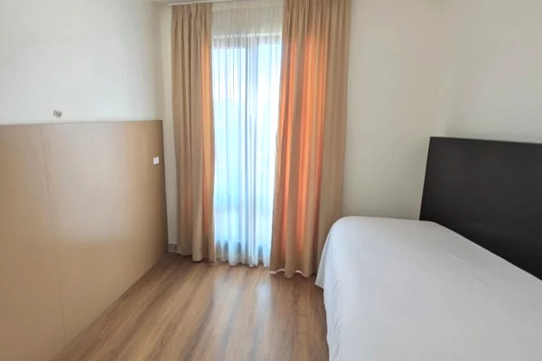 Shtepi ne shitje Apartament ne Tirane, 2+1, Mobilimi E mobiluar, Pagesa 330,000  Euro.