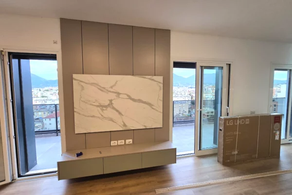 Shtepi me qera Apartament ne Tirane, 2+1, Mobilimi E mobiluar, Pagesa 1,400  Euro.