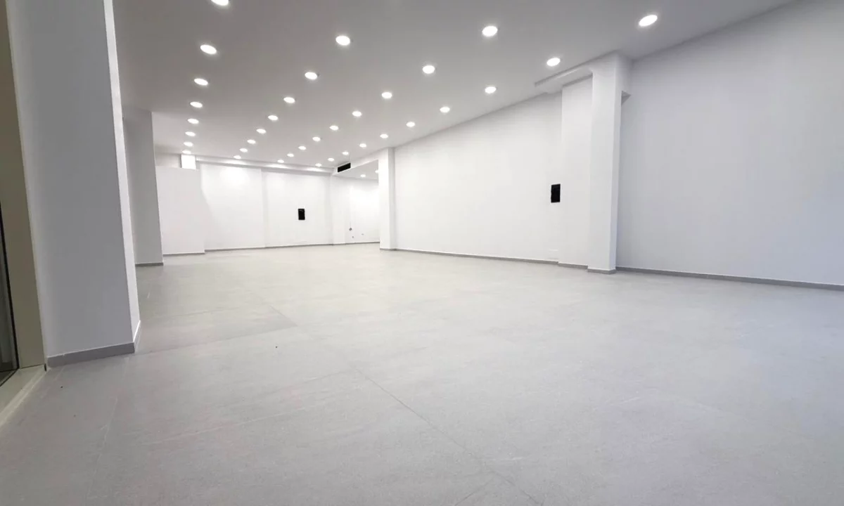 🌇Shitet Ambient Komercial te Kompleksi Delijorgji!✨