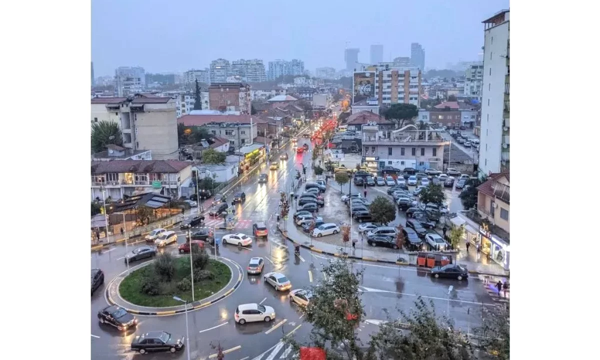 Appartamento in vendita a Tirana 1+1, Vuoto