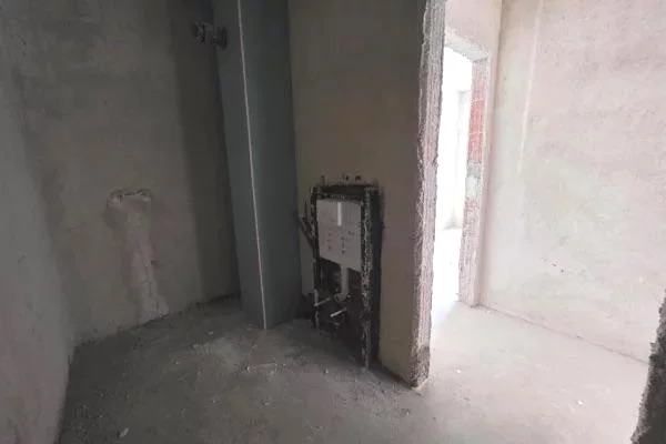 Appartamento in vendita a Tirana 1+1, Vuoto