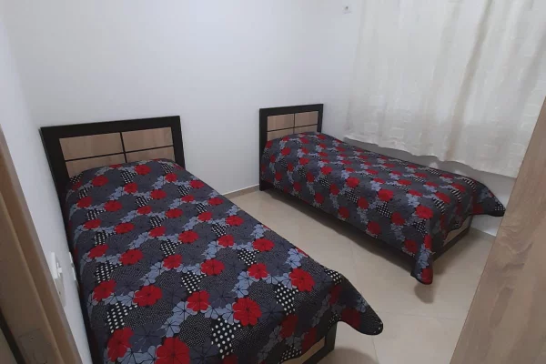 Shtepi me qera Apartament ne Tirane, 2+1, Mobilimi E mobiluar, Pagesa 550  Euro.