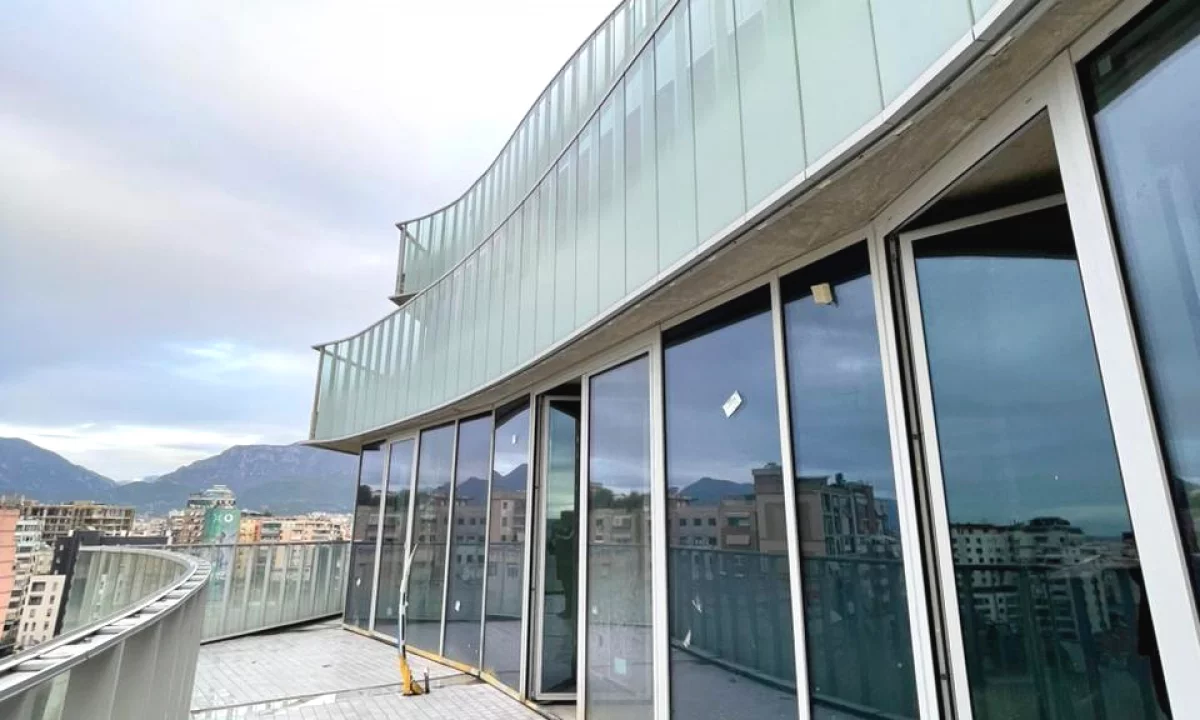 Appartamento in vendita a Tirana 1+1, Vuoto