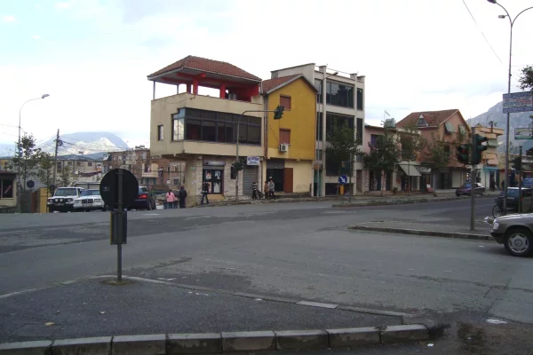 📍Jepet me QIra Magazine/Depo ne Zonen e Shkolles se Bashkuar!