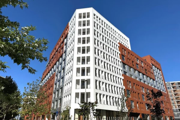 Appartamento in vendita a Tirana 3+1, Vuoto