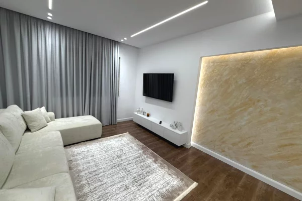 Shtepi me qera Apartament ne Tirane, 1+1, Mobilimi E mobiluar, Pagesa 50,000  Leke.