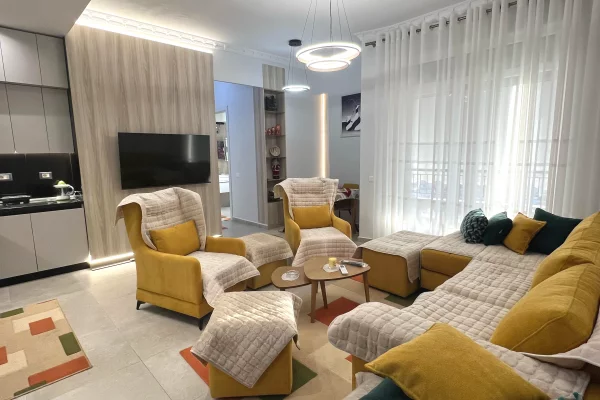 House for Rent 2+1 in Tirana - 1,200 Euro